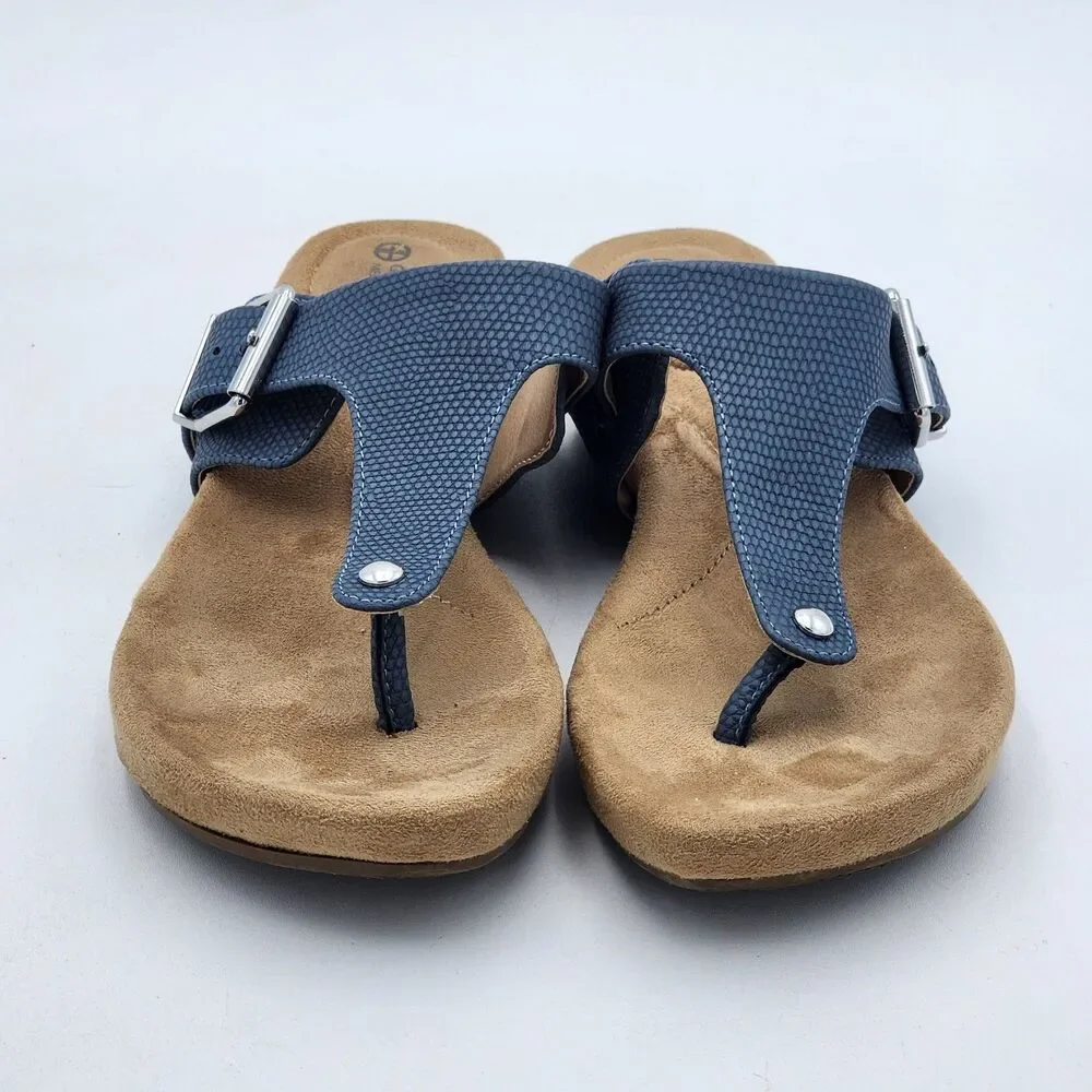Giani Bernini Rivver Memory Foam Buckle Thong Comfort Sandals Blue Croc Size 7.5